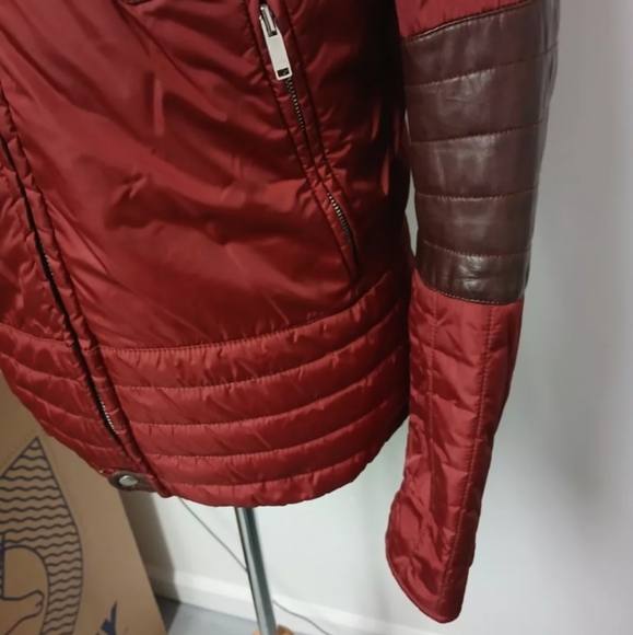 Vintage Gucci Motorcycle Jacket designed by Tom Ford - Picture 3 of 16